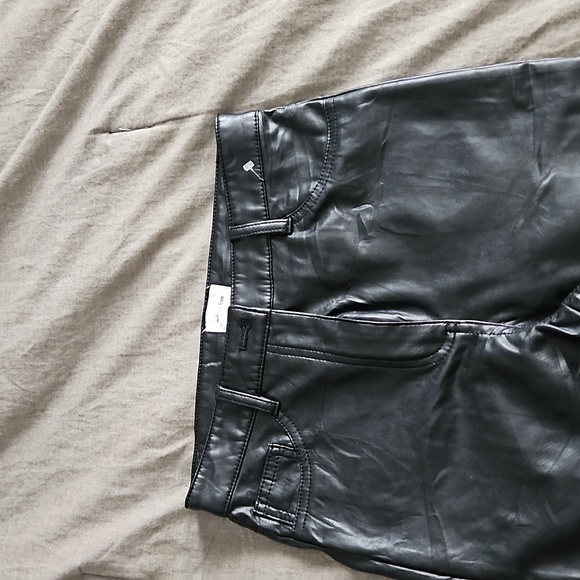 Aritzia wifred high rise vegan leather pants BNWT - Picture 5 of 7